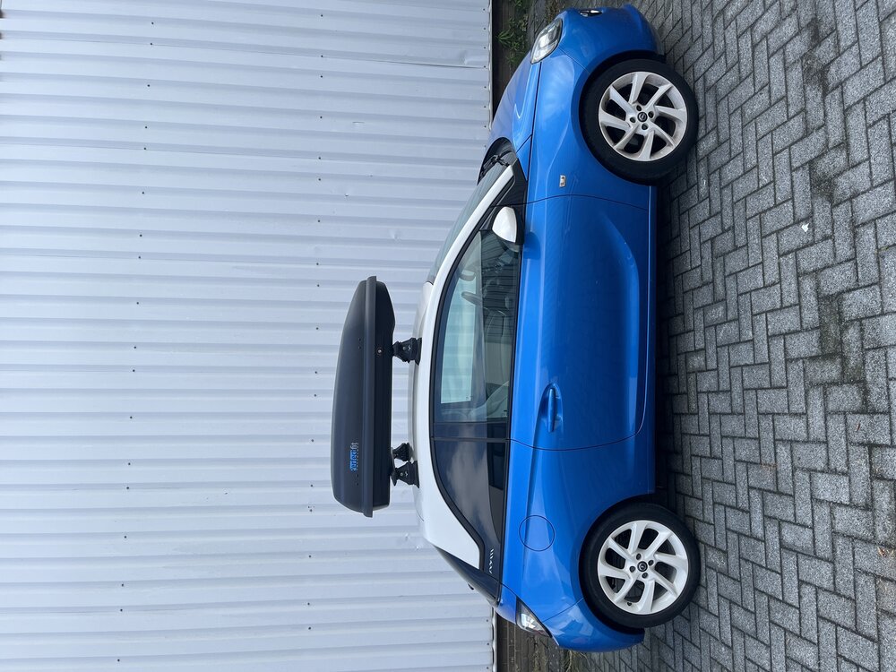 Coffre de toit PerfectFit 400 Liter + Barre de toit Ford Puma MPV &aacute; partir 2019