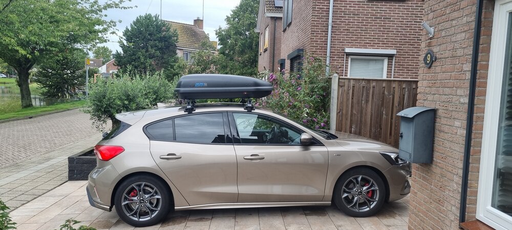 PerfectFit coffre de toit 400 litre + PerfectFit barres de toit Audi A3 Sportback 2013 - 2020