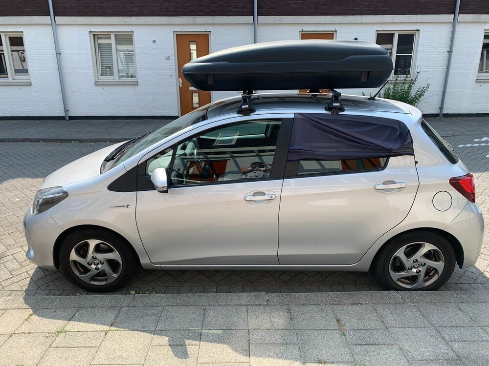 Artplast coffre de toit 400 litre + Artplast barres de toit Audi A3 Sportback &agrave; partir de 2020