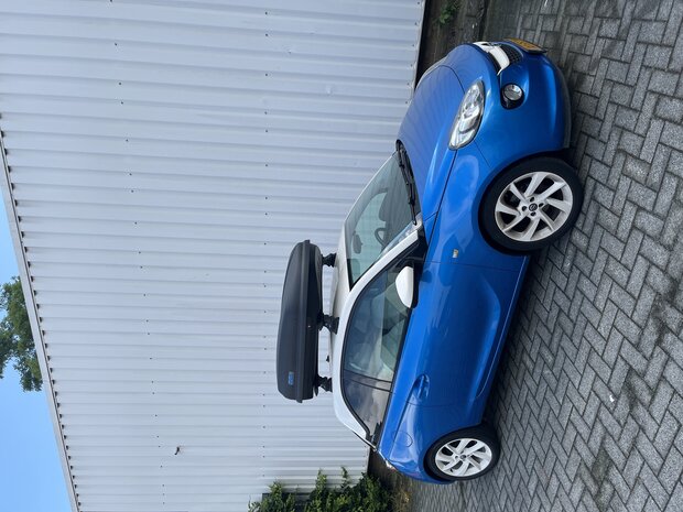 PerfectFit coffre de toit 400 liter + Nordrive barres de toit Fiat Grande Punto 5 portes hayon 09/2005 - 04/2012