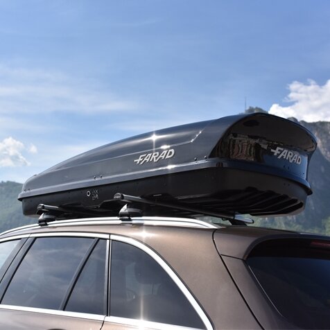 Farad Coffre de toit Koral Noir Brillant N20 480 Litre