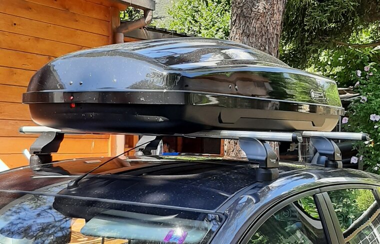 Coffre de toit 430 Litre Modula Ciao noir brillant