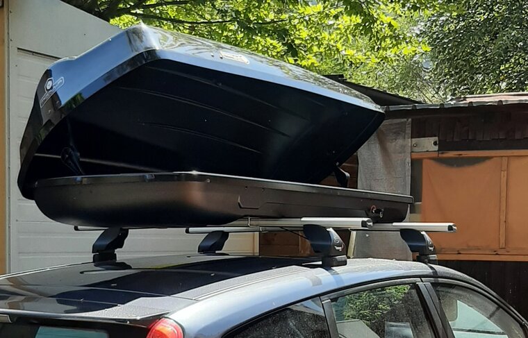 Coffre de toit 430 Litre Modula Ciao noir brillant