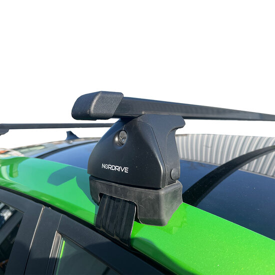 PerfectFit coffre de toit 440 Liter + Nordrive barres de toit BMW X2 SUV 01/2018 - 12/2023