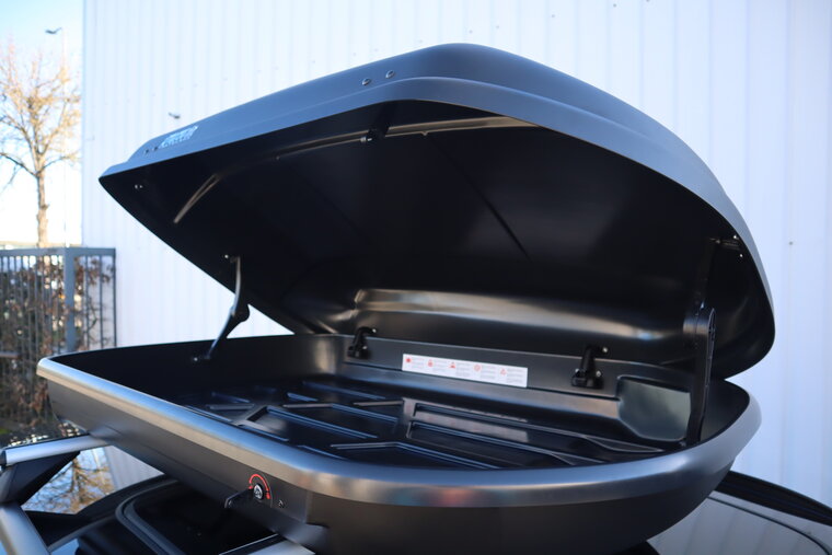PerfectFit coffre de toit 400 litre + PerfectFit barres de toit Peugeot 3008 &agrave; partir de 2017