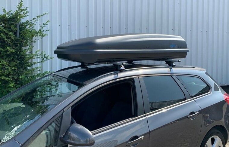 PerfectFit coffre de toit 500 litre + PerfectFit barres de toit Peugeot 508 2011 - 2018