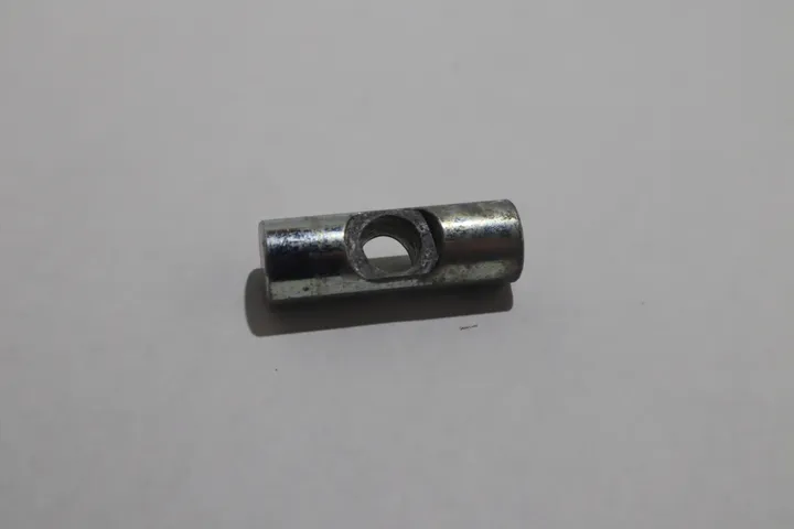 PerfectFit - Douille sans filetage pour barres de toit fermées - Orbis
